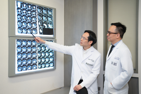 The LRT-IO approach is a potentially curative treatment for large, unresectable liver cancer, with a 46% complete response rate, and a 75% survival rate among patients who achieved a complete response. The photo shows Professor Albert Chan Chi-yan (left) and Dr Chiang Chi-leung.